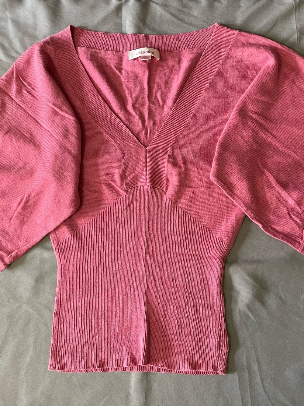 Xhilaration Rose-Pink V-Neck Ribbed Waist Sweater